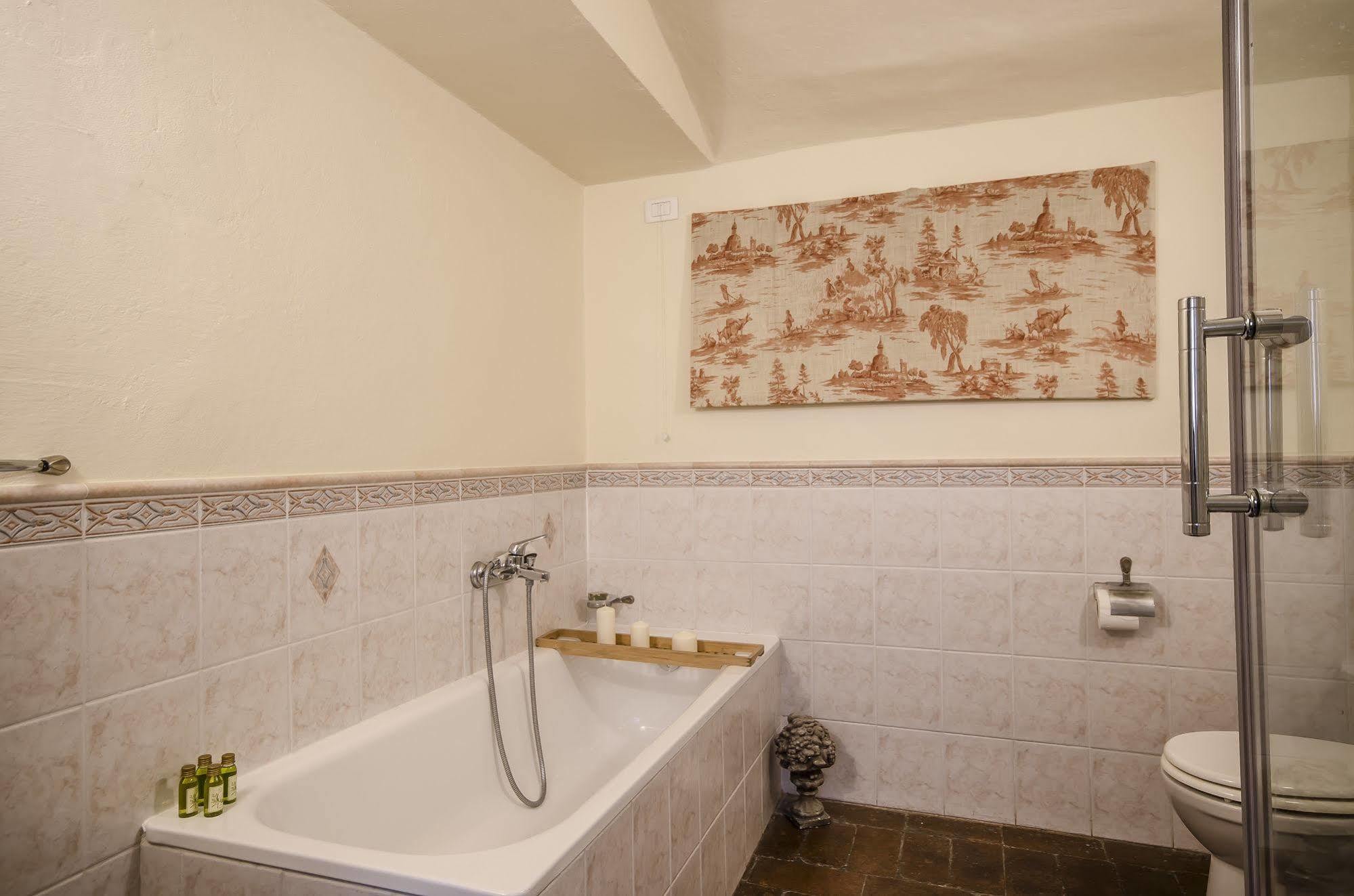Bed and Breakfast La Boheme Лукка Екстер'єр фото