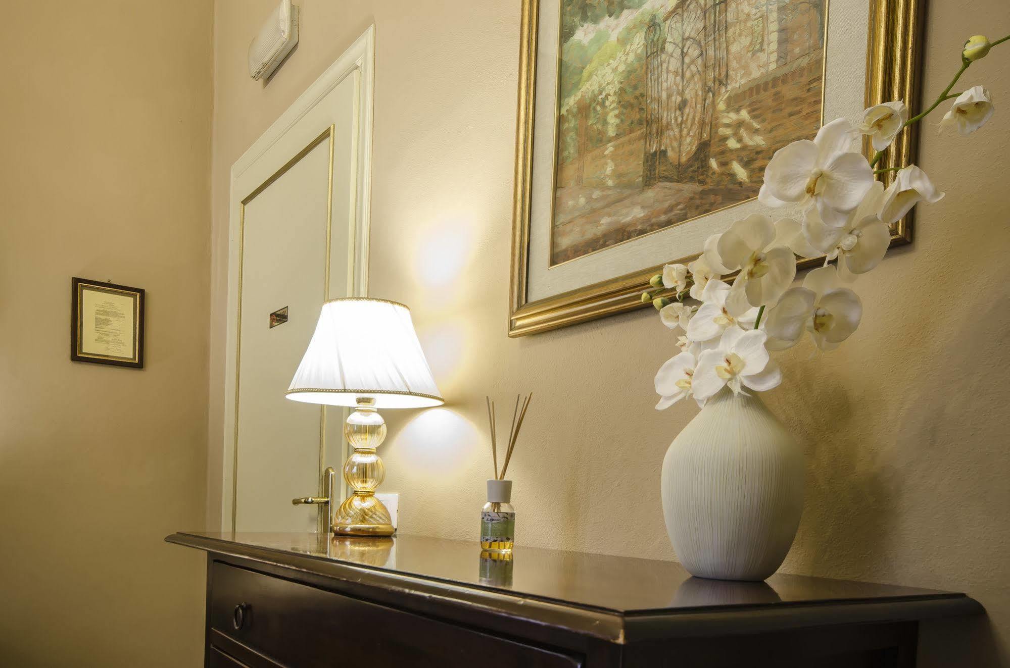 Bed and Breakfast La Boheme Лукка Екстер'єр фото
