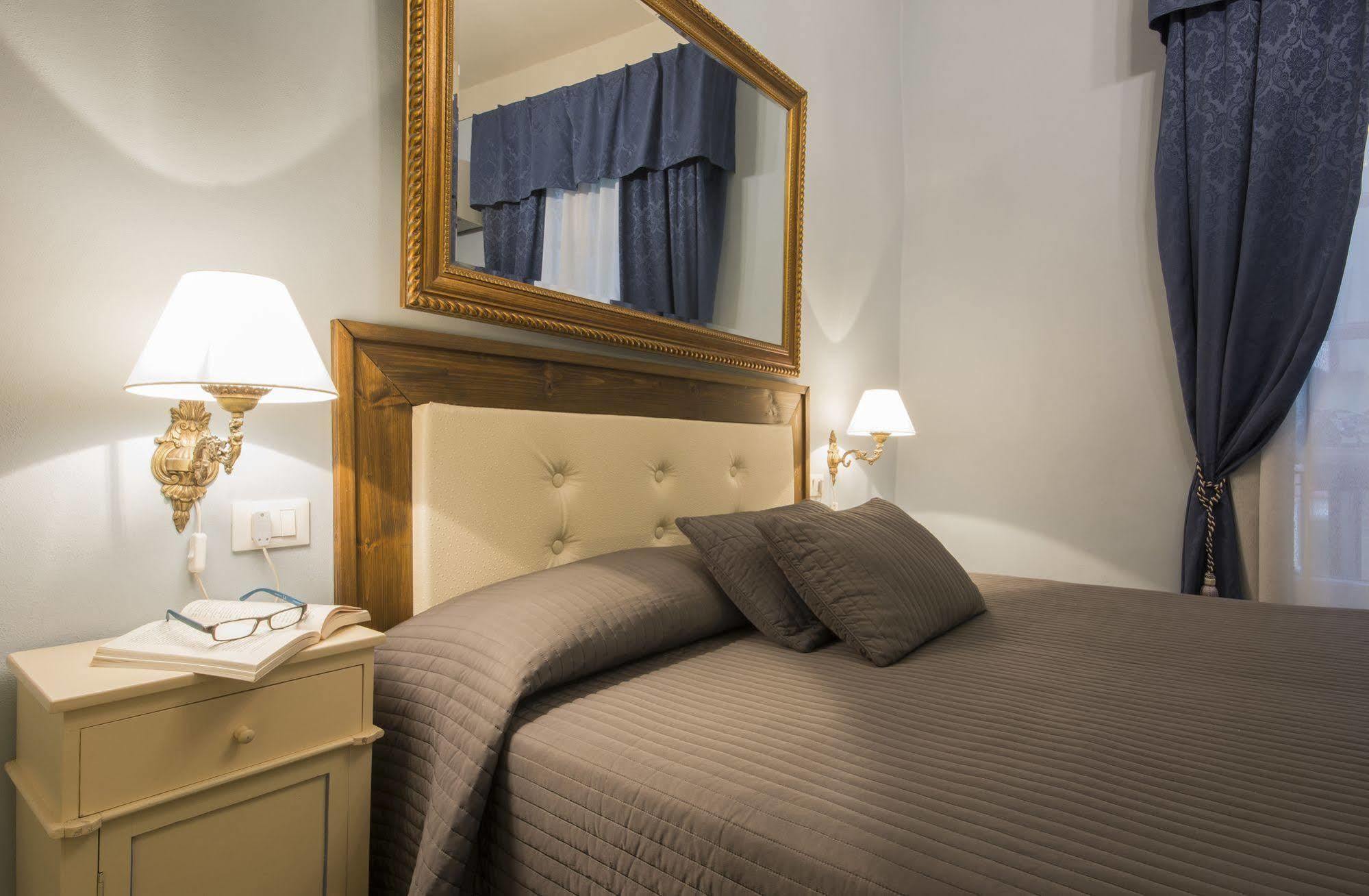 Bed and Breakfast La Boheme Лукка Екстер'єр фото