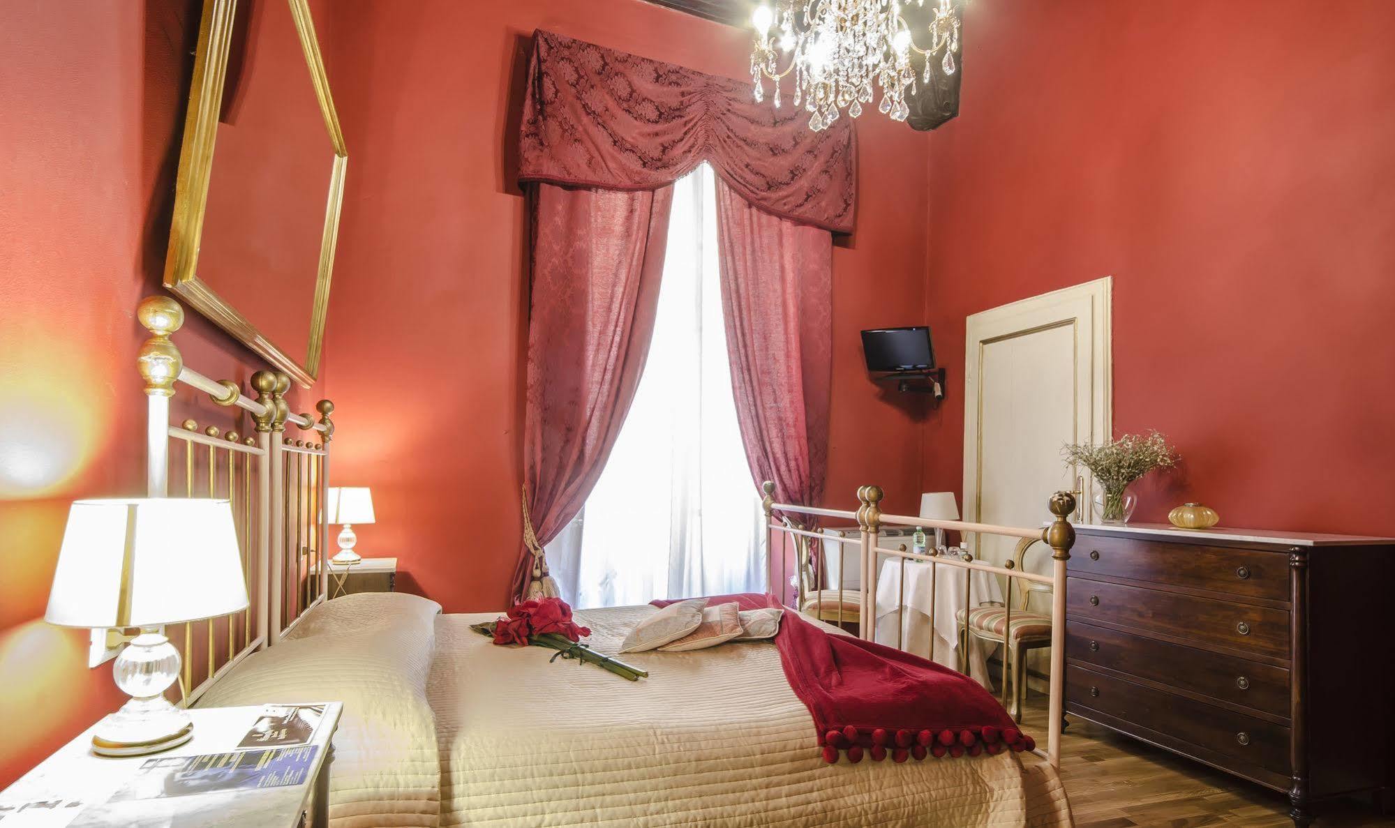 Bed and Breakfast La Boheme Лукка Екстер'єр фото